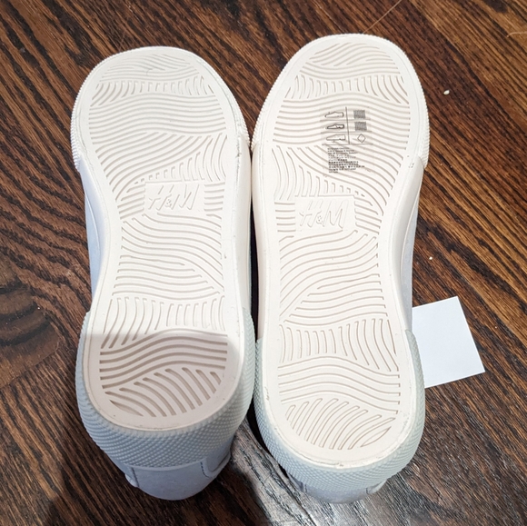 H&M - suede sneakers mint green euc - Picture 6 of 10